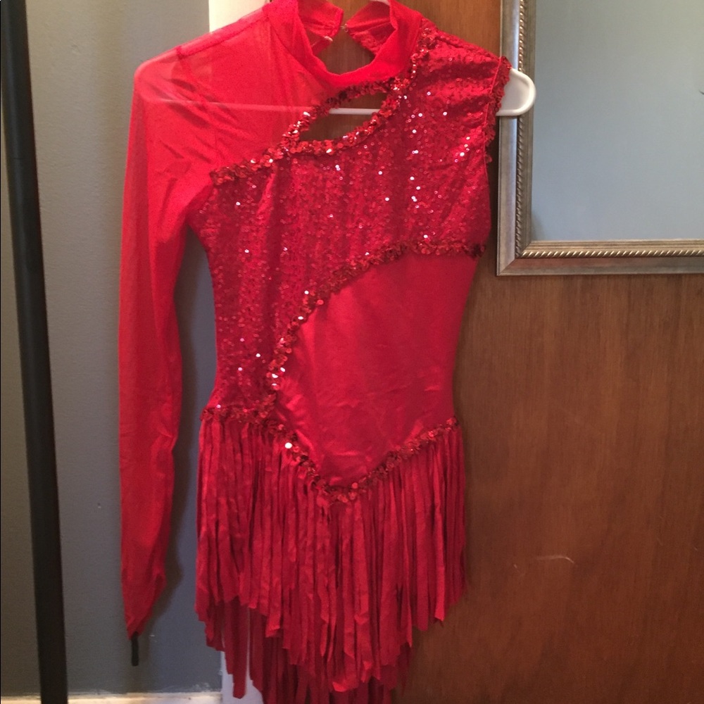 Red dance costume with one sleeve and fringe